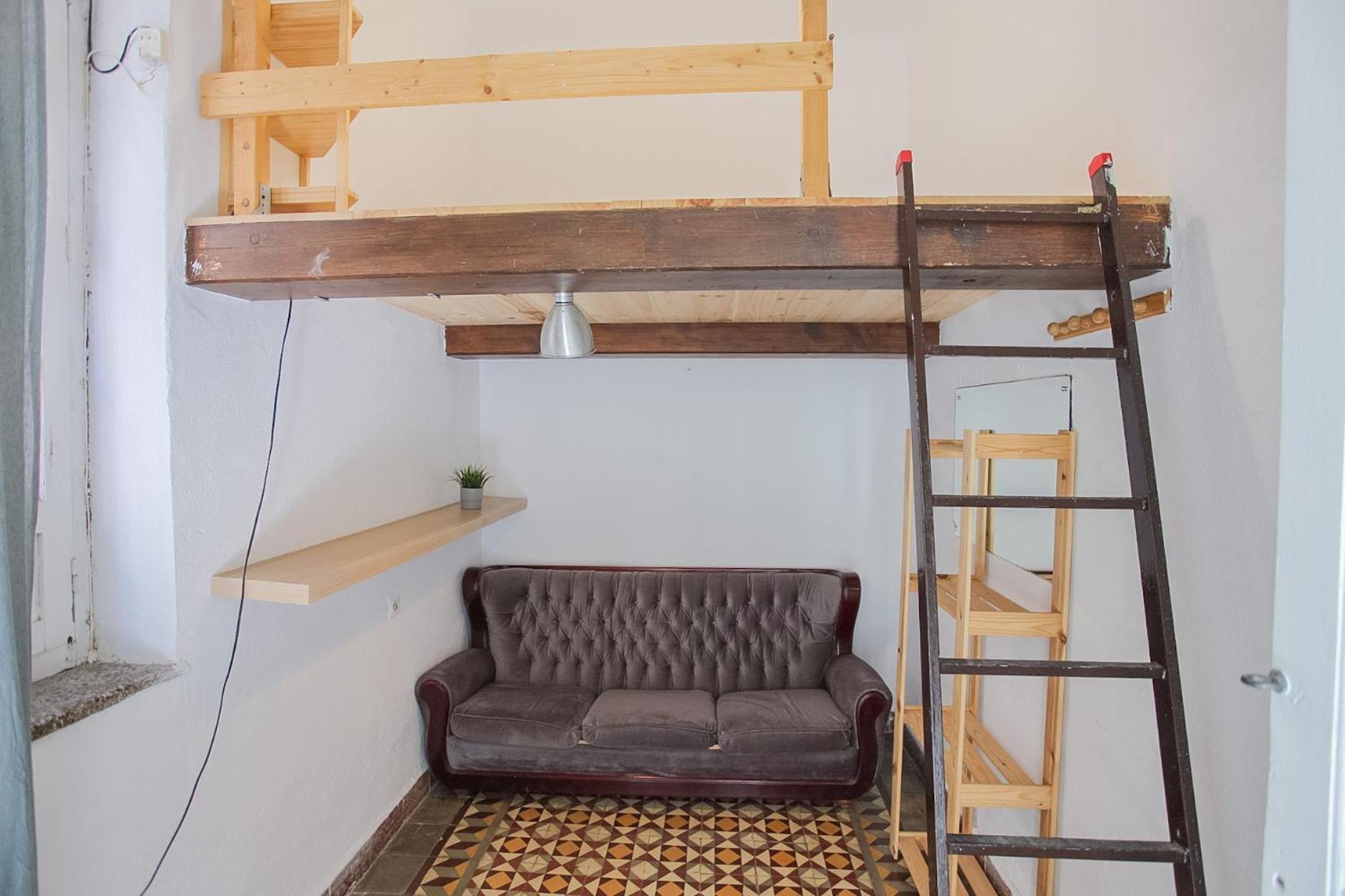 Barbatuke Conde Hostel Malaga Exterior photo