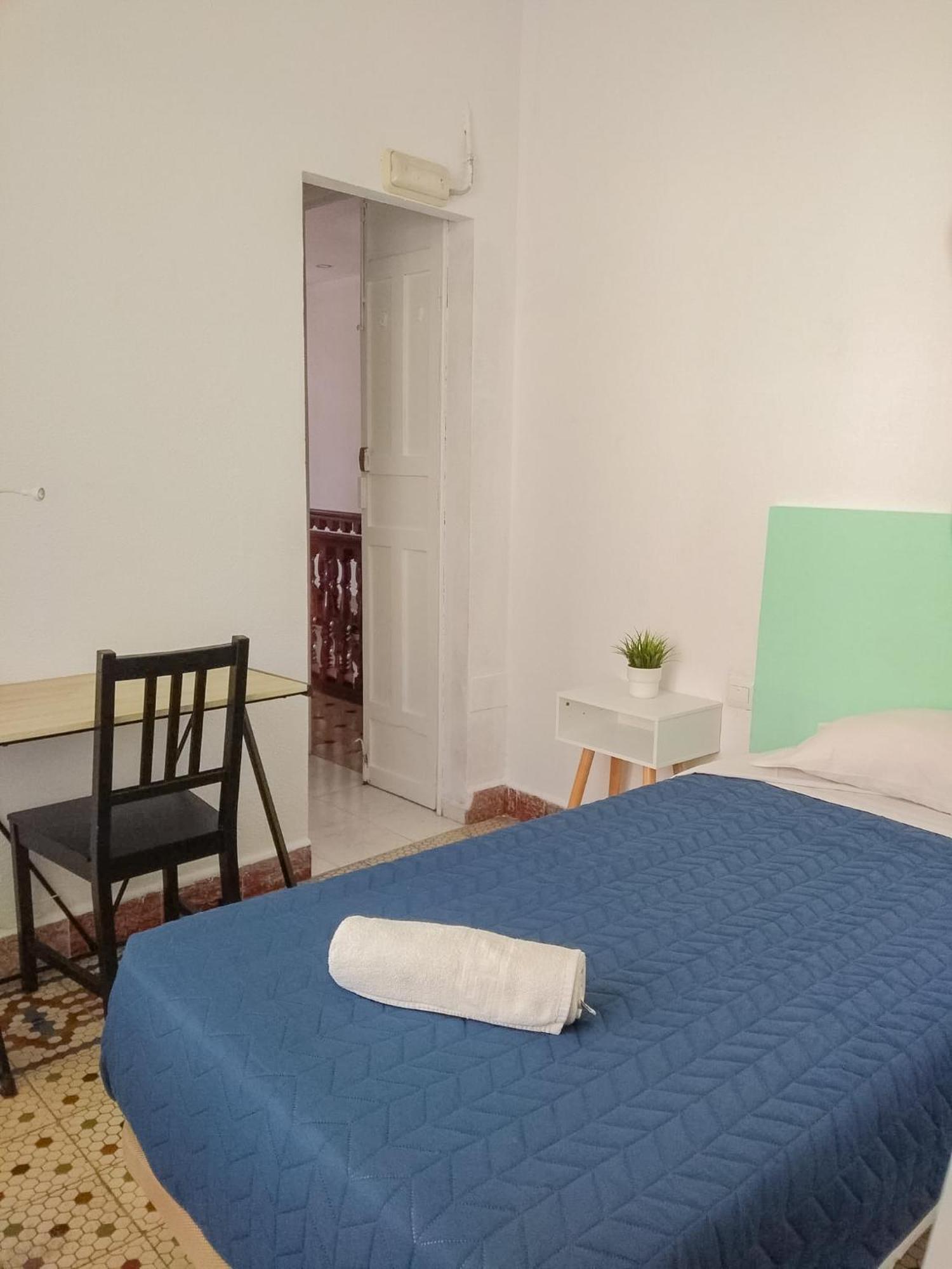 Barbatuke Conde Hostel Malaga Exterior photo