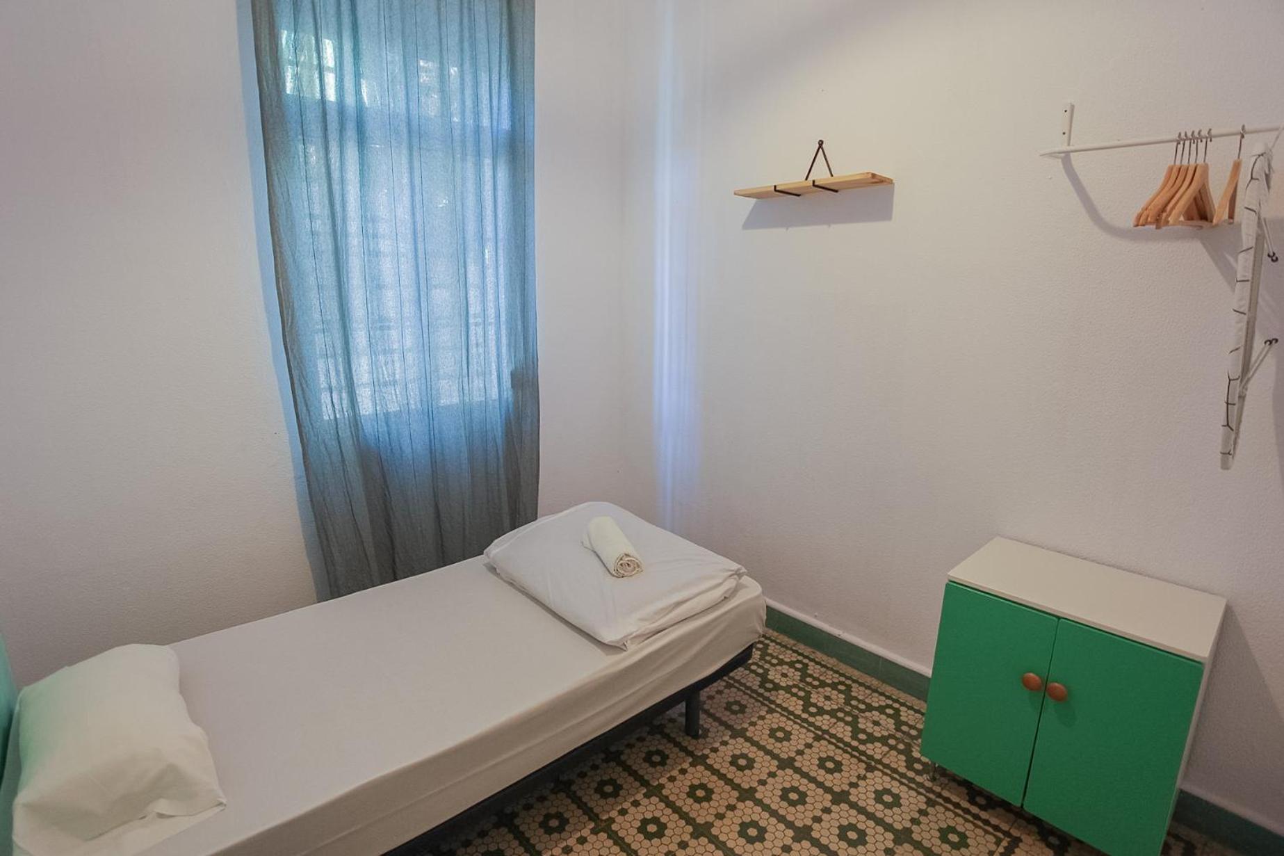Barbatuke Conde Hostel Malaga Exterior photo